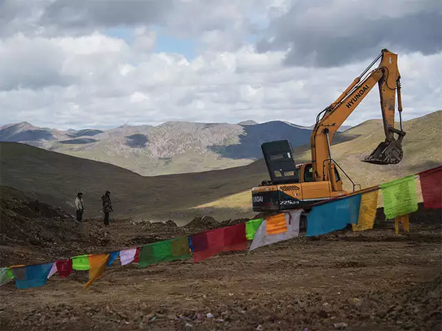 tibet mining